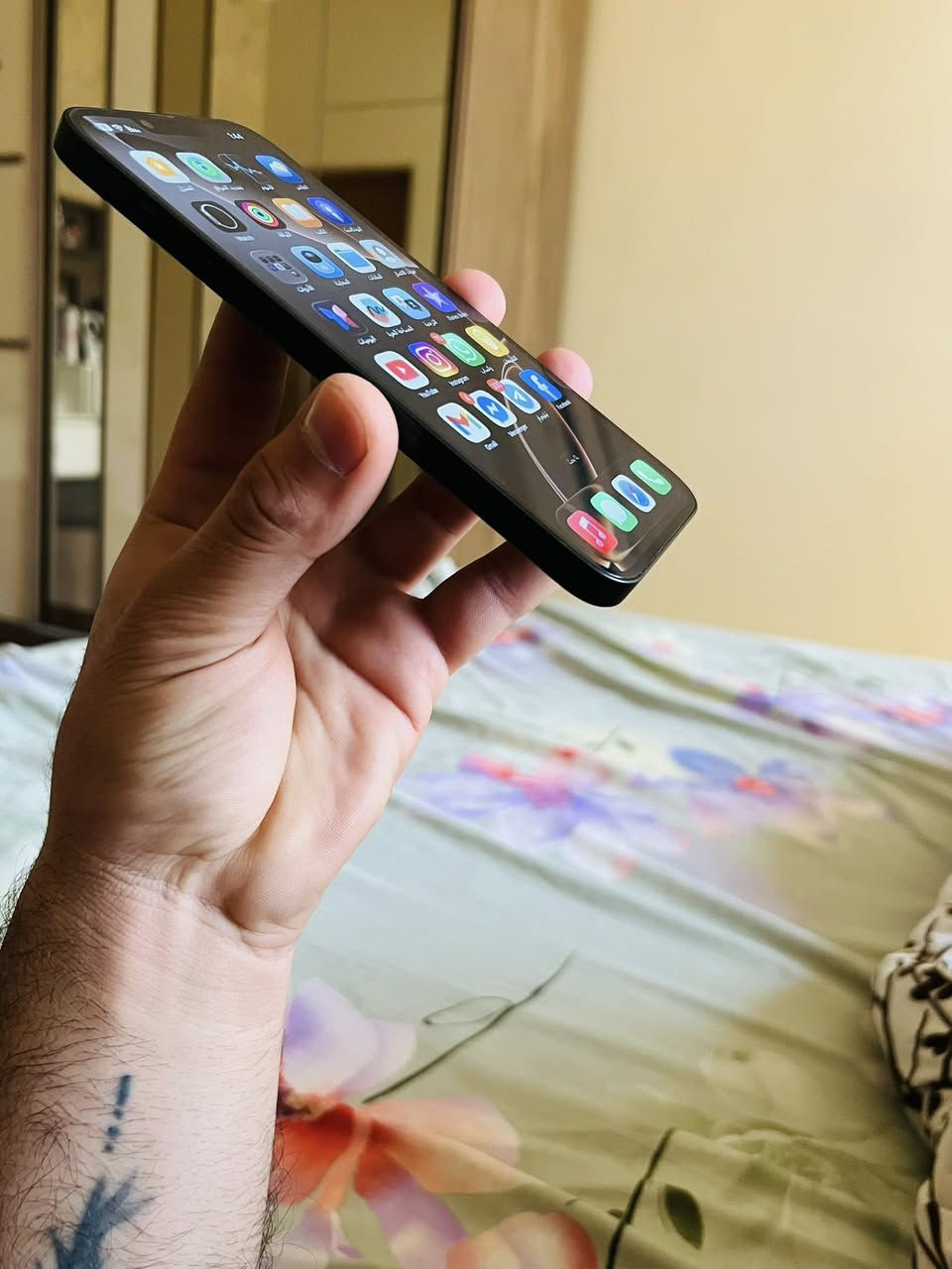 14 بلاص
ذاكره 256
بطارية 88
مستبدل ظهر فقط عن حلال والحرام

السعر 525 قفل
مكان زيونه
رقمي ***********
