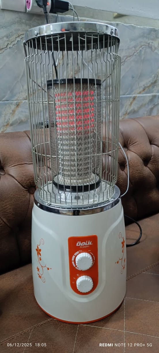 بوفيه مستخدمه للبيع متر ونص نزال 60 سعرها 50 الف
صوبه كهربائيه جديده 30 الف
مبرده مستعمله 25 الف
مروحه شحن فقط تحتاج بطاريه 20 الف
مكاني بغداد حي اور 
***********
