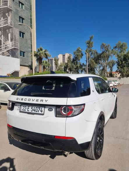 لاند روفةر ديسكفري 

فول موسفات 
٢٠١٧ hse
قطعتين 
باب ،كدام بدون دواخل 
١٥٥ $
***********
