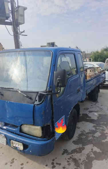 السلام عليكم سياره فونتيره البيع شوفت عينك كير جديد مكينه نضيفه السعر 35/
المكان ذي قار سوق الشيوخ وهذه رقمي 📞***********
