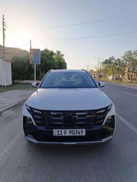 هونداي توسان مديل 25 خليجي  مرقم بغداد باسمي  ماشيه (4900)فقط مواصفات:...