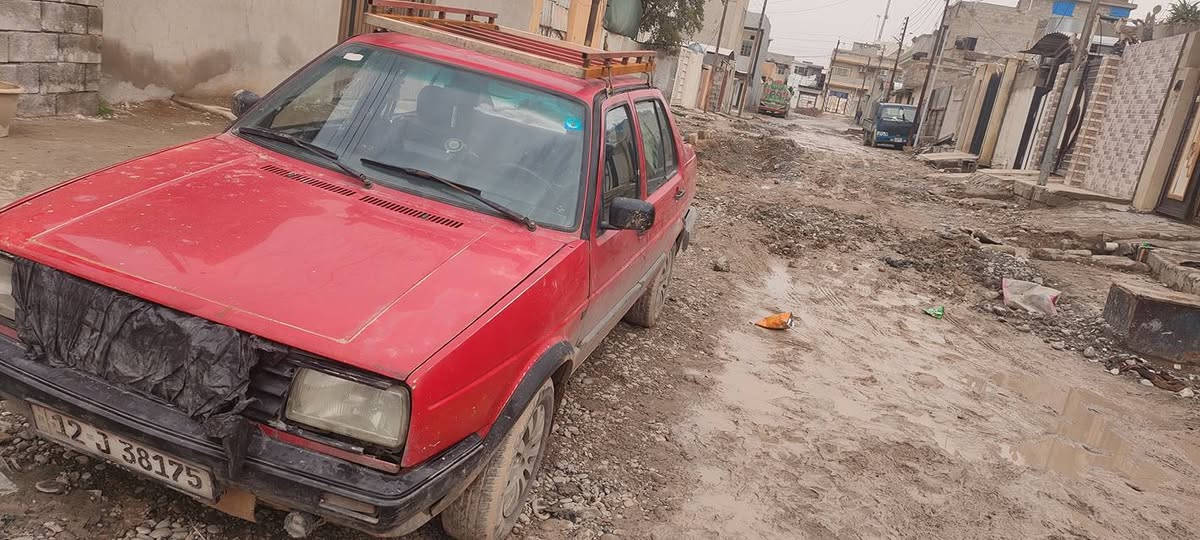 السلام عليكم كوالف جيتا مديل 1989رقم دوالي بسمي كابون بانزين الكتروني شرط التحويل هزه ماساقطه طخم جديد محرك معمر جديد  سعرها 25وبيها مجال ترهم معارض بتكسي اواستر
*********** بي واتساب
