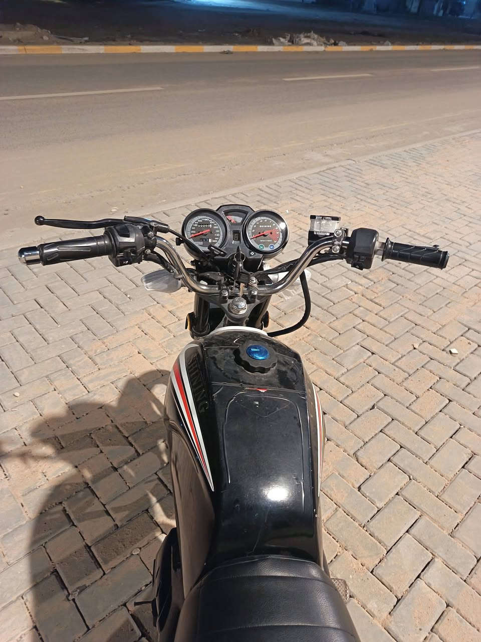 سلام عليكم دراجه شاينك مديل 23 طالعه ب 24 نضيف وحلوه عوزها ترتيب بسيط اوراق اسكنر اكاتبك وين مايعجبك مكاني كربلاء لاتصال ***********
