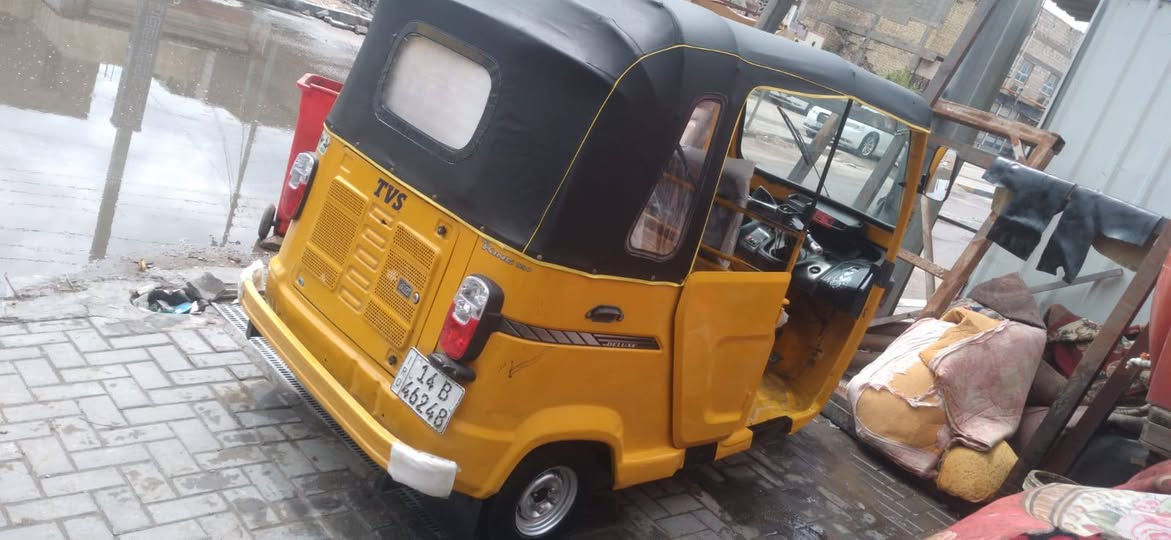 تكتك للبيع تي في اس 
رقم وسنوية مديل 2019/11 .
محدثه 2022 مكينه مفتوحه 
بس دوسه مصبوغه بيها السعر
5 ملايين وبيها مجال 
البصرة الحيانيه موسى الكاظم
اي إستفسار اتصل ***********
