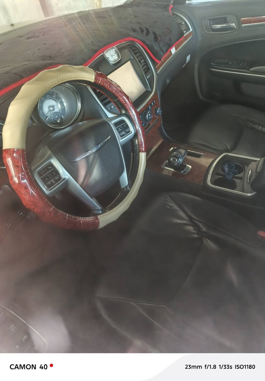 سلام عليكم اوباما موديل 12 اصل حادث جاملغ وبنيد رقم ذي قار باسمي عنوان ناصريه المركز سعر 145 وبيها مجال
***********
