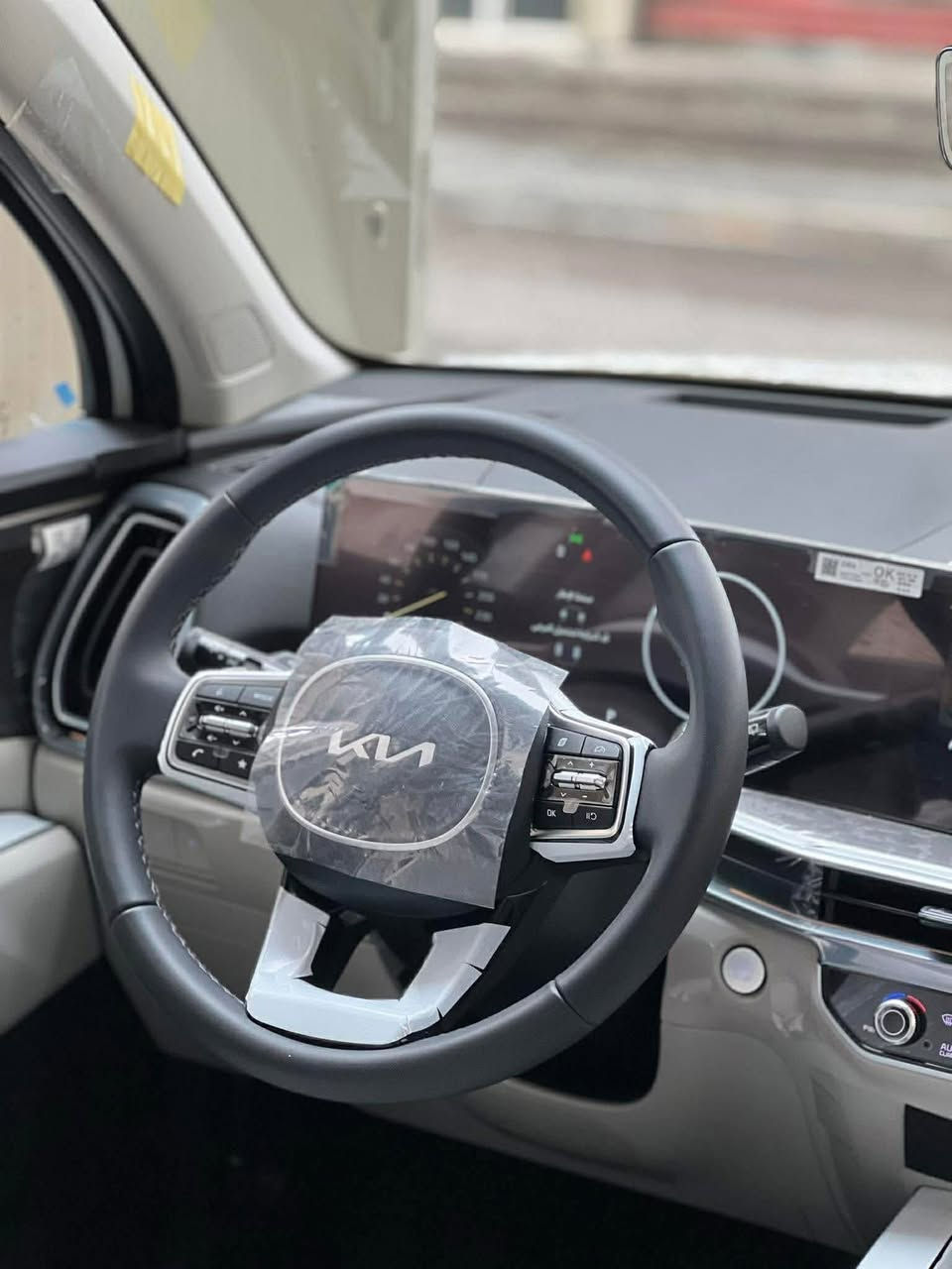 سورنتو 2025 رقم بصره تحويل كفاله عامه زيرو ماشيه ٣ الف داشتو دبل كامره ويل ٢٠ كير ماوس مكاني بصره ***********
