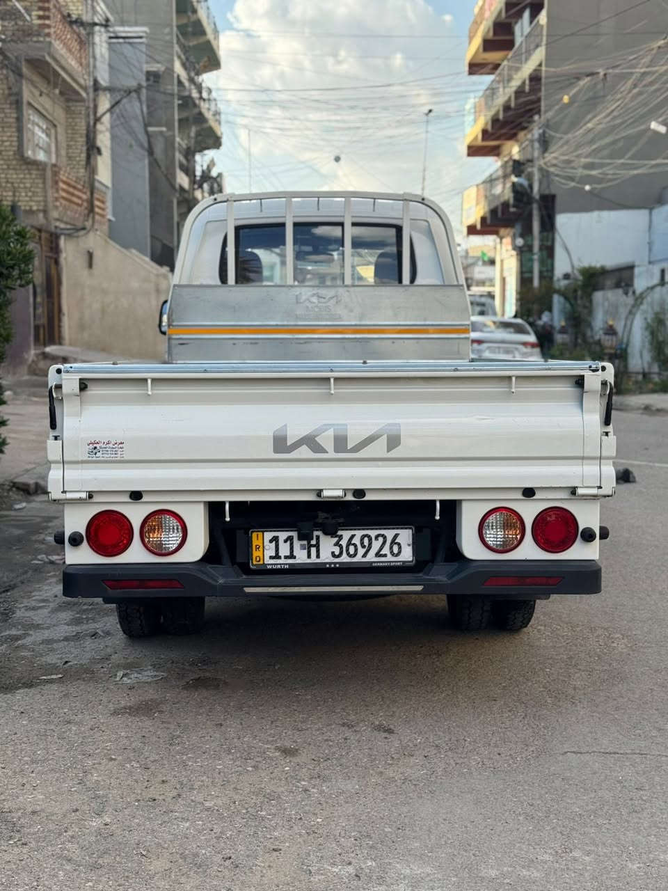 السلام عليكم 
كيا نثية
موديل 2025 زيرو
مكينة2700
ماشية 23 الف
رقم بغداد انكليزي تحويل مباشر
تبريد ثلج ❄️ فول مواصفات 
دبل ايرباك ، ABS ,,كاميرا وشاشه ,، دعامية خلفية, اشاير بالمري ,تحكمات ستيرن
دبـة ماء وصندوق عدة
ودعامية خلفية
دوشمـة عامة 
سيارة جاهزة من كلشي 
السعر 164
سيارة جاهزة بدون نقص
رقمي للاستفسار ***********
مكاني بغداد البلديات
