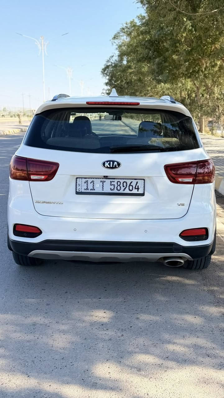 ‏‎سلام عليكم

للبيع 

كيا سورنتو 2020 خليجي  

فول مواصفات

مكفوله كفالة عامة من جميع النواحي 

 السياره جديده بمعنى الكلمه 

6 سلندر 3.5

7 راكب 

3 قطع تبريد 

بصمة 

بصمة ابواب 

تشغيل عن بعد 

جنطة كهربائية 

جنطة ذكية 

كشنات جلد

كشنات كهرباء

نقطة عمياء 

تحديد مسار 

مانع نزلاق 

5 انظمة قيادة 

دفع رباعي 

اوتو هولد 

نظام ترحيب 

4 جامة اوتو 

ويل كروم 19

حساسات امامي و خلفي 

اشاير بل مري 

كروز سرعة 

تحكم استرن 

لايت زنون 

سيارة بعد بيهة هواي مواصفات 

🟩 السعر المطلوب 250

رقم الهاتف***********

موقع السياره صلاح الدين الدجيل
