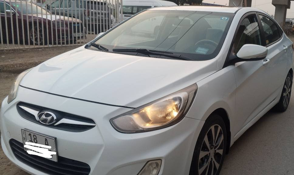 هونداي اكسنت 2014 خليجي رقم بابل بسمي موجودة في كربلاء محرك 1600 مكفوله عده طعجه بدور الخلفي السعر 110 للاتصال *********** كربلاء, العراق
