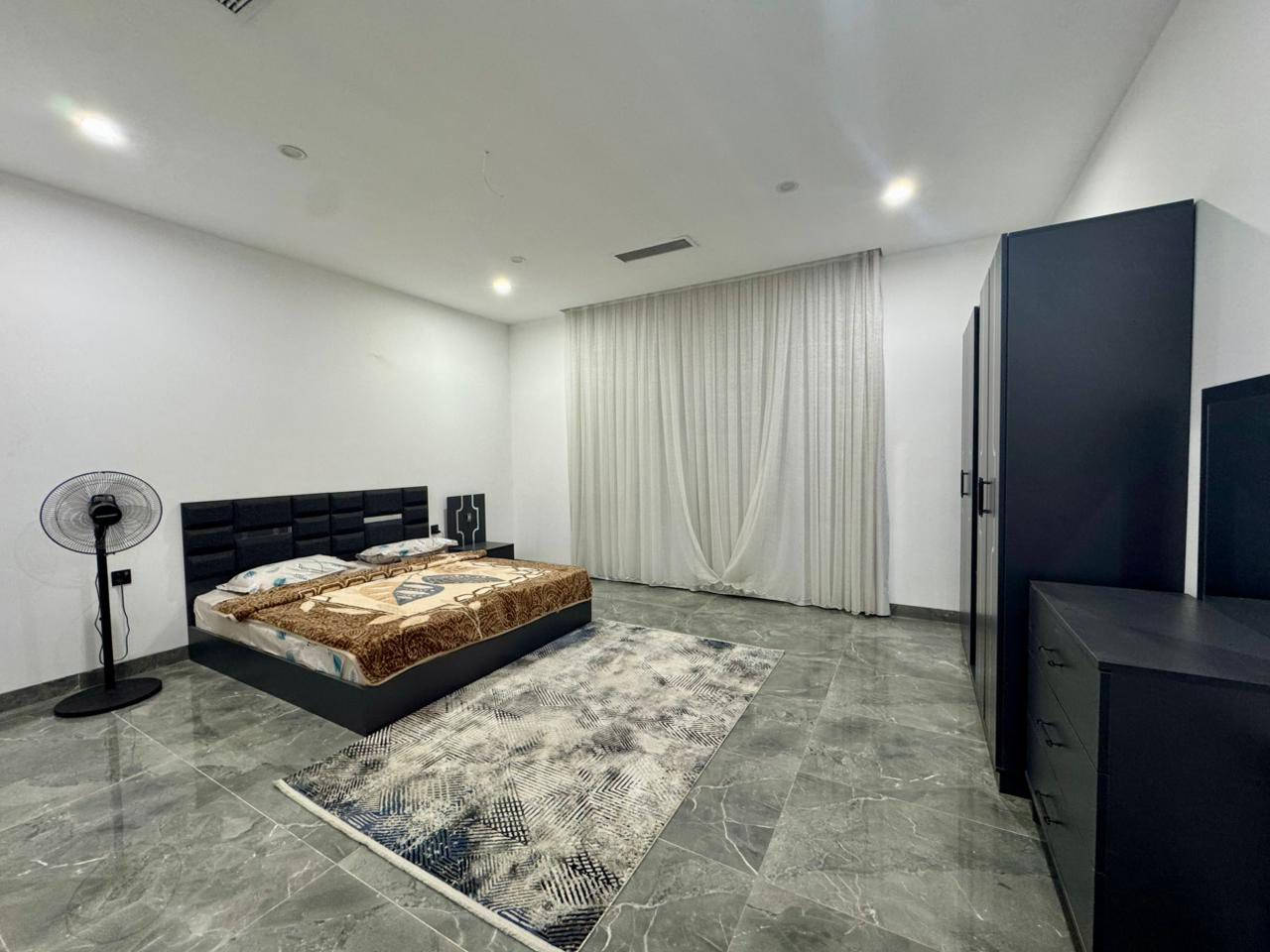 � بيت للبيع في مجمع زانر سيتي – موقع مميز مقابل حديقة

بيت طابقين بمواصفات فاخرة ومساحة واسعة 240م²
مناسب للسكن العائلي والباحثين عن الراحة والخصوصية 🌿
بمقدمة 160،000$ 

للتواصل ***********
