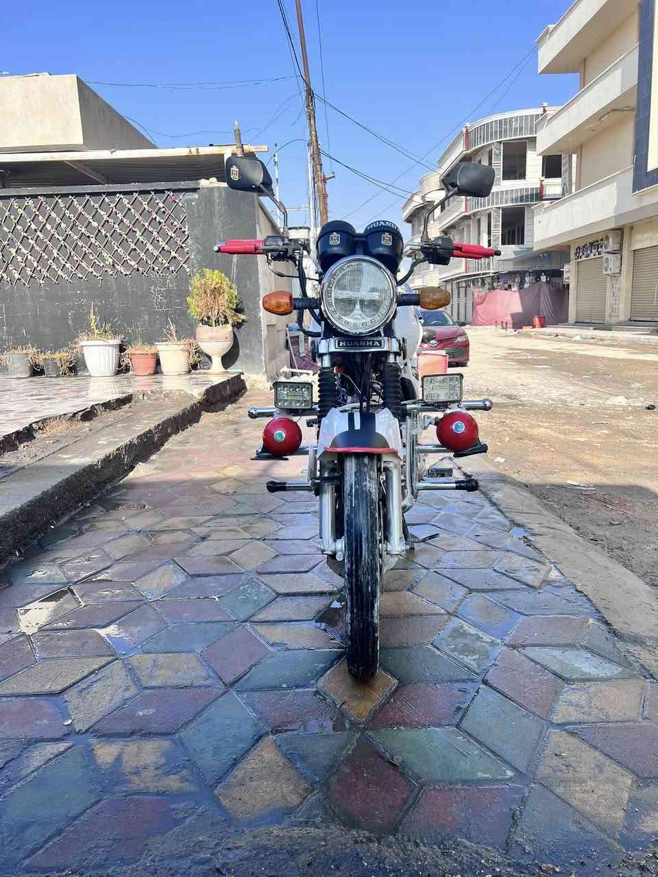 السلام عليكم دراجه للبيع موديل 23 بعده عل وضع الشركه متحتاج كلشي كامله ومكمله وصلت850 الي عنده زود يسولف تواصل خاص او رقم***********
