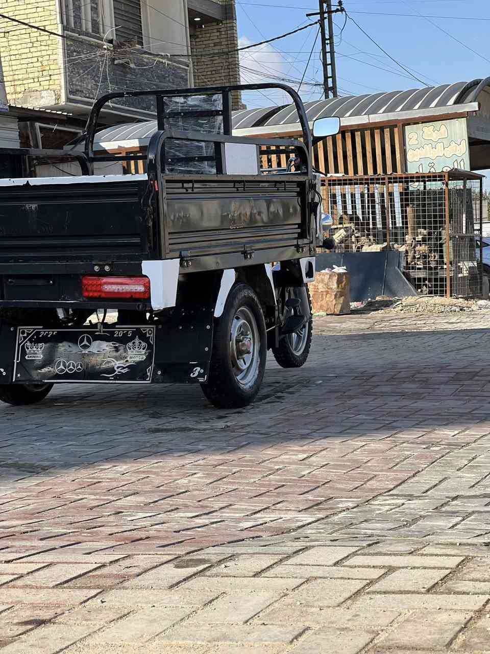 يالله موديل 2024 كفاله عامه أوراق كامله مابيها نقص برغي أخت زيرو اخوان لحد يكلي شبيها مابيها أخت زيرو مابيه نقص برغي كفاله عامه السعر 1800 مكاني بغداد *********** اتصل أخليك عل راسي 😍🫶
