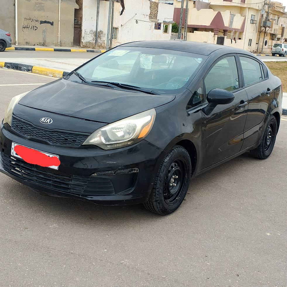 السلام عليكم كيا ريو موديل 2017وارد كلين صور الوارد بالمنشور صار بيها فقط جاملغ امامي صبغ اثر طخه بدون فتح ليبل واحد السيارة تحكم استيرن نظام ايكو شاشه تاب تخم تاير مكينه بيها بخار بدون تنقيص حجم المكينة 1600مكان السيارة قضاء العزيزيه السعر (75) الاتصال *********** الصويرة, واسط
