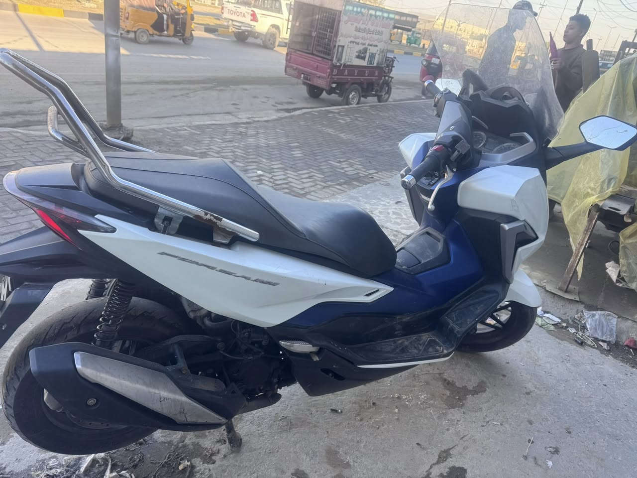 دراجة 013  ماشية قليل جديدة جدا 
السعر 25 ورقة 
***********
@
بغدا د مدينة الصدر تقاطع كسرة و عطش
