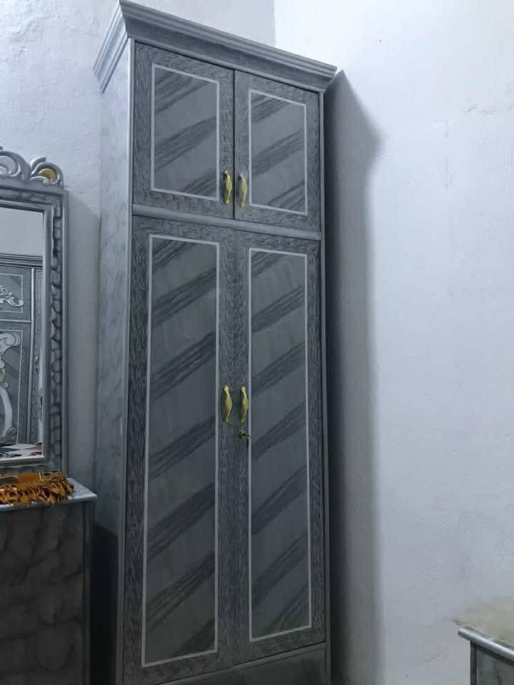 (غرفه نوم عراقي جديده )
الموقع ناحيه الوحده 
صار 5 ايام من شرائها معروضه للبيع 
🔹 السعر: (مليون و350) دينار 📍
🔹 للتواصل: (*********** 
***********

‭٠٧٧٤ ٠٢٨ ٣١٩٠‬) – واتساب
او تواصل خاص
