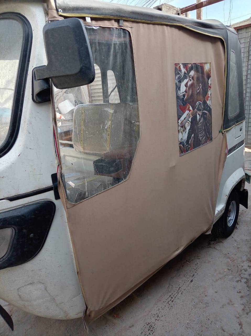 سلام عليكم شباب تكتك تيفي اس موديل 20 رقم نكليزي بصره بسمي تحويل مباشر كير مكينه دوشمه تخم تأير التكتك خير من الله كبل الشارع السعر 6 وبيهه مجال بصيط مكان بغداد العبيدي ***********
