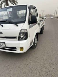 البيع كيه موديل 2016مكان بغداد كوريش قرب العلوت الرشيد مكينه وكير وكسن...