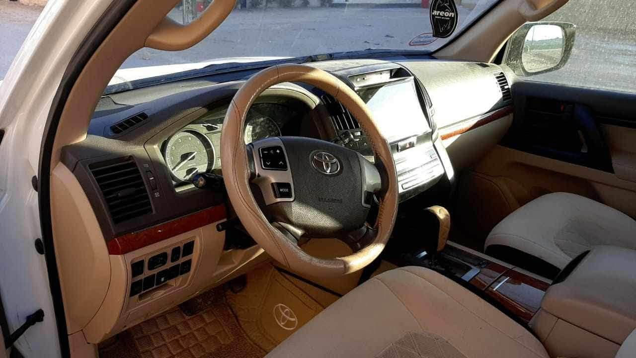 لاند كروزر 2013

الضرر بس دعامية الخلفيه
رقم اربيل َوشرط تحويل

السعر 380 بيها مجال

مكان السياره الانبار _الرمادي
التواصل ع هذا الرقم ***********
