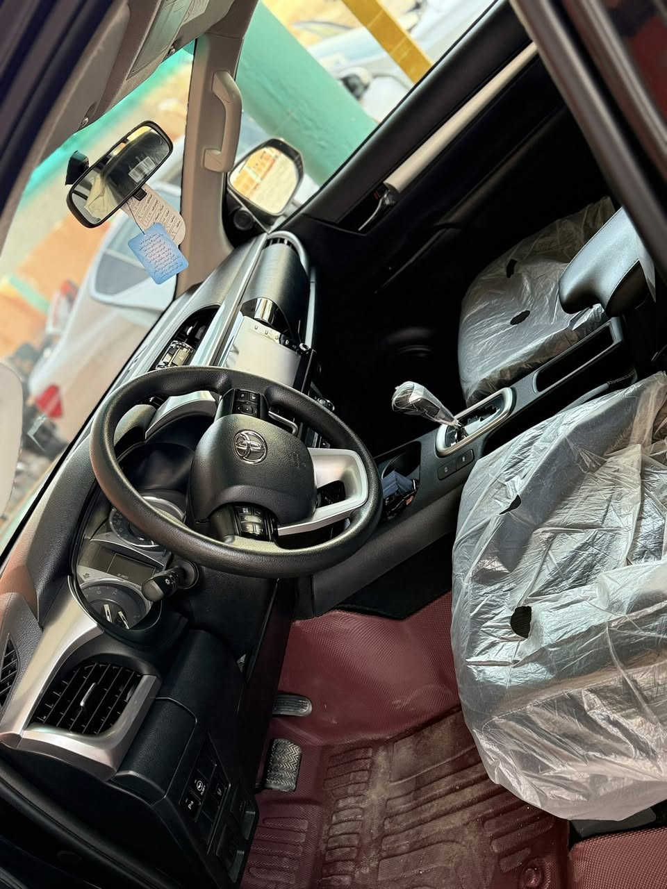 السلام عليكم بيكم TRDمكفوله كفاله عامه رقم أربيل بسمي الممشى 86 الف حقيقي السياره مغلفه PPF   
37،500$ للاستفسار ***********
