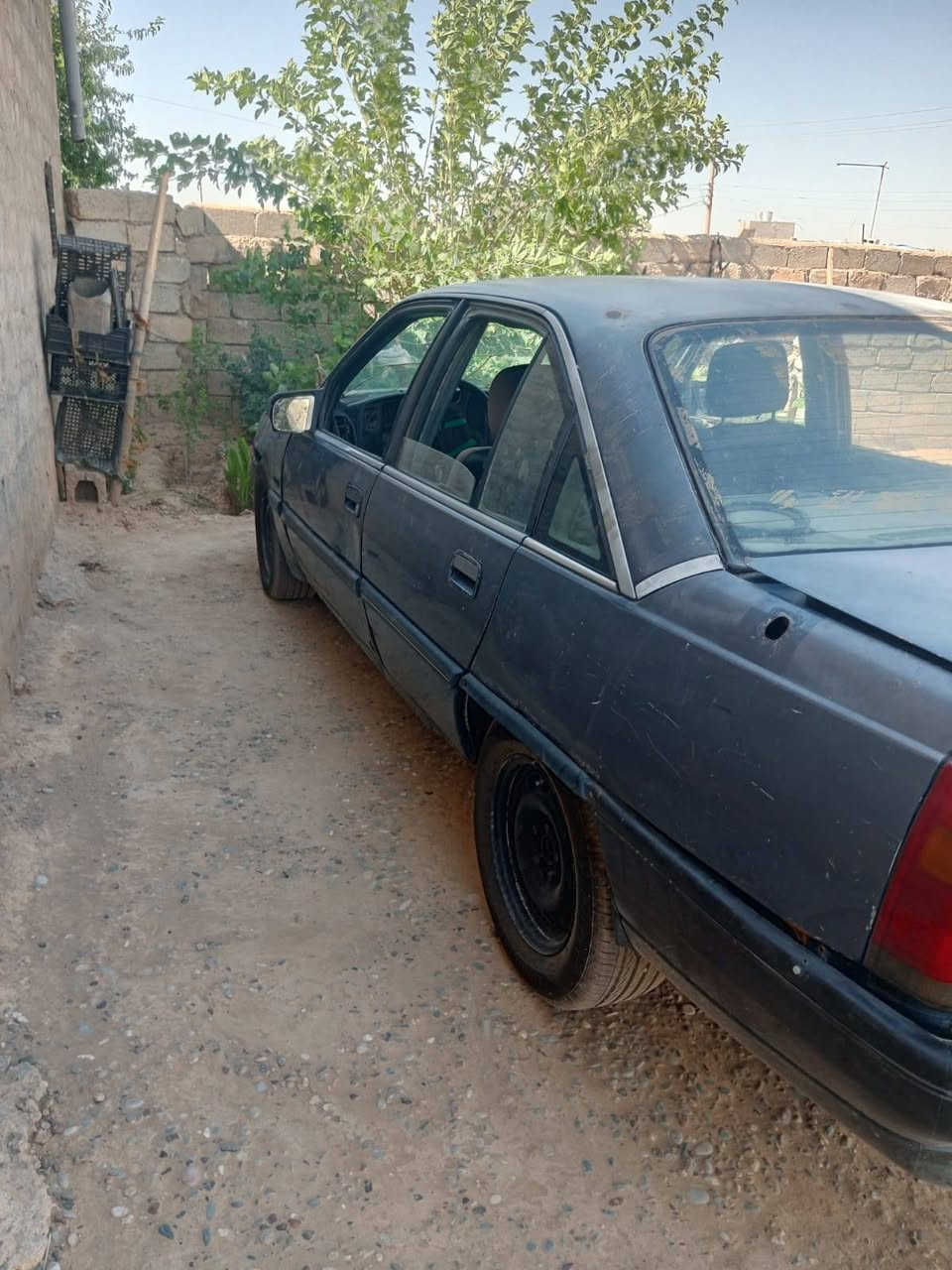 مكلف بنشر سلام عليكم اوبل اوميكه للبيع تايرات 4جدد محرك كير خير من الله سياره مسجله بس ابيع حبل سعر 13وبيها مجال للاستفسار الاتصال على الرقم ***********

