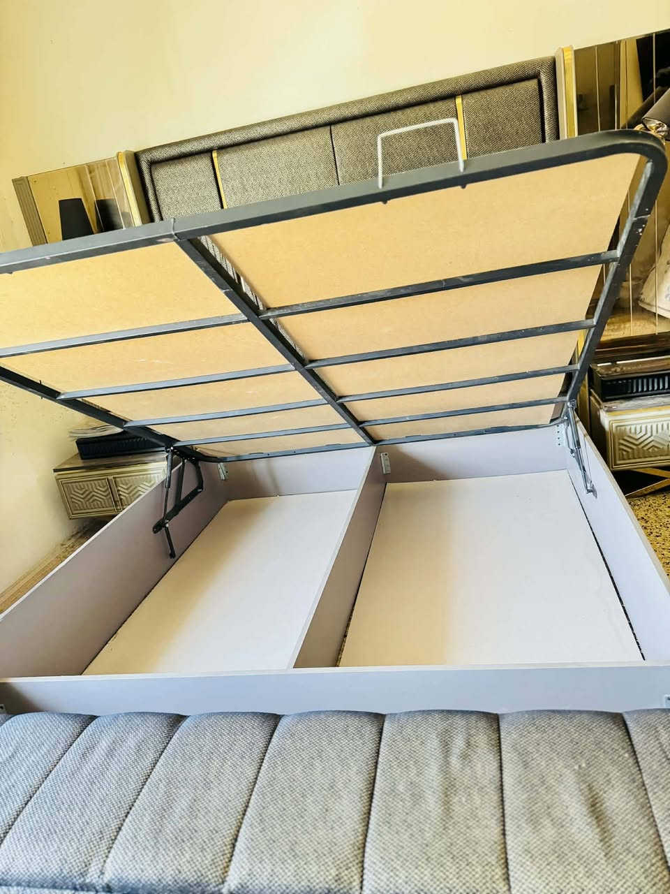 غرفه نضيفه فوال وضخمه البيع


**إذا كنت صاحب هذا الإعلان وتريد حذفه لأي سبب، رجاءا أرسل رسالة إلى الدعم الفني**