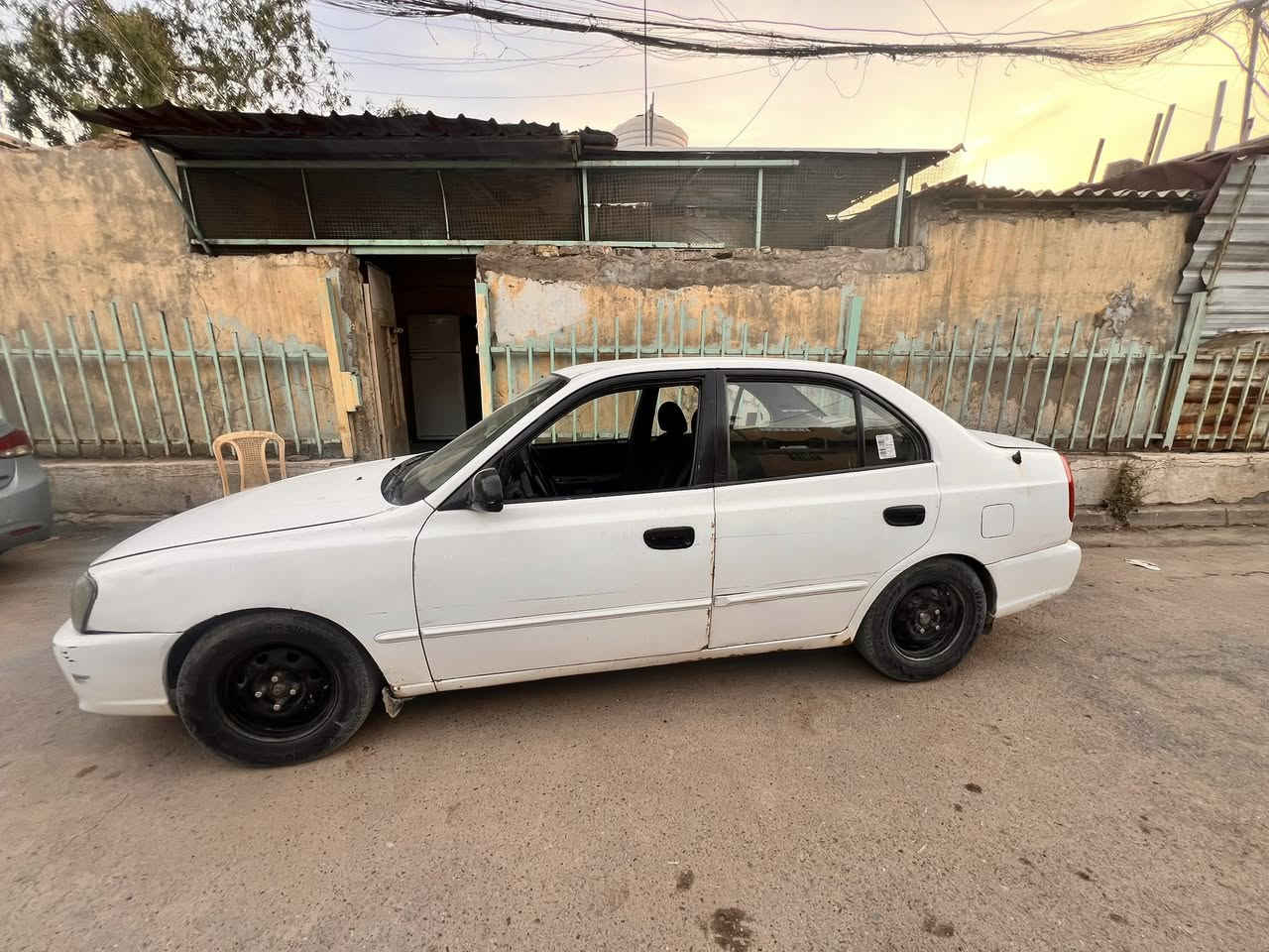 اكسنت مـوديل 2000بغداد خصوصي رقمه انكليزي بااسمي بيه خيط تبخير  السعر38وبيه مجال بسيط رقمي***********
