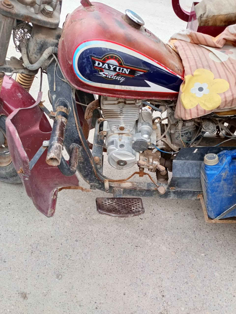 سلام عليكم ستوته للبيع موديل 18 السعر 950وبيهه مجال قليل الكهربائيات مبدلهن جدد بس صار بيهه كطع وعفتهه يعني يرادلهه ترتيب والمكينه يرادلهه تجفيت


**إذا كنت صاحب هذا الإعلان وتريد حذفه لأي سبب، رجاءا أرسل رسالة إلى الدعم الفني**