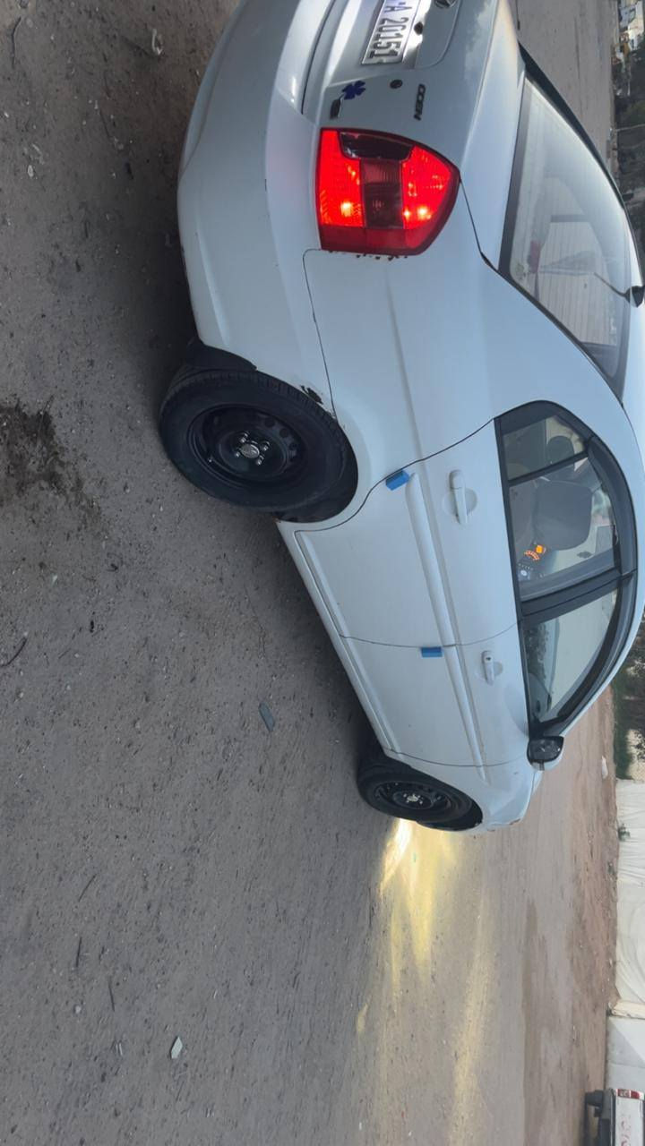 من رخصة الادمن اك
من رخصة الادمن للبيع اكسنت موديل ١١ رقم بابل بااسمي هزه جديده وسنويه جديده تخم تاير حداديه جديده دوشمه للاستفسار الاتصال *********** مكاني كربلاء
