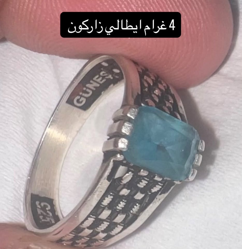 للبيع جديد ونظيف واصلي وكله مختم عنواني بغداد وعندي توصيل
سوار مدرع 29 غرام 
محبس عقيق 7 غرام 
محبس زاركون 4 غرام 
مجموع 40 غرام 

(سعر الغرام 3,750) اني مشتري الغرام من الصايغ ب7 ماعجبك السعر اعبر المنشور

*********** متوفر اتصال وواتس
@إشارة
