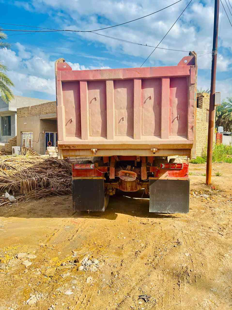 سلام عليكم للبيع البي موديل ٨٢ بتره مكينه ٨ محسن كير برميل مجموعة نص جي اف رباط ٢٤ رقم انبار نكليزي //***********//***********
