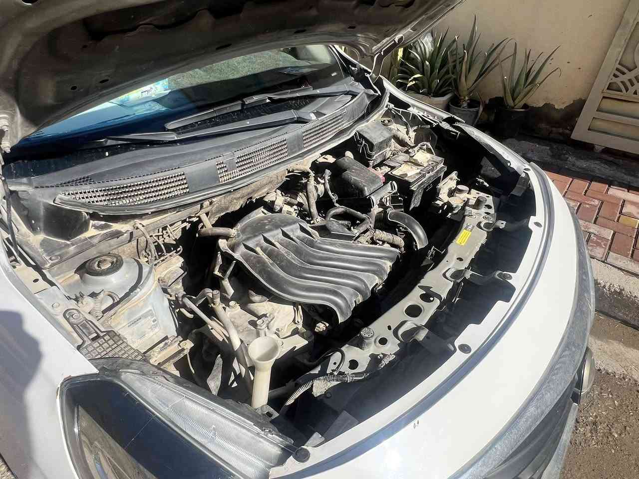 سني موديل ٢٠١٨ السيارة جاهزة بيها ضربة بسيطة بالجاملغ الايمن و مرجع على البارد و الجاملغ الايسر بي ضربة مثل ما موضح بالسونار 
الدعامية مبدلة بسبب ضربة جلب اجلكم الله 
الحدادية عمرها اكثر من سنة 
السيارة ترايها وين ما يعجبك 
الارضية جلد 
تبريد تدفىة شغالات 
المحرك مبدل بسنة ٢٠٢٥ شهر ٢ مال تيدا 
السيارة وكالة خاصة 
السعر ٩١ ورقة او ١٣ مليون و ٥٠٠ الف 
*********** متوفر واتساب
