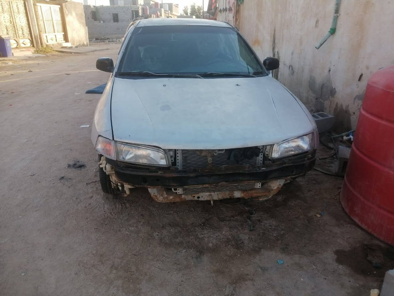 سلام وعليكم .. سياره مستو بوشي ميراج موديل 2000 سياره مكينه وكير كفاله سياره كاطعه ناريه  تبريد شغال لسعر ب22وبيها مجال   مكلف للنشر ..لعنوان بصره الجزيره 
للاستفسار ع الرقم 
***********
