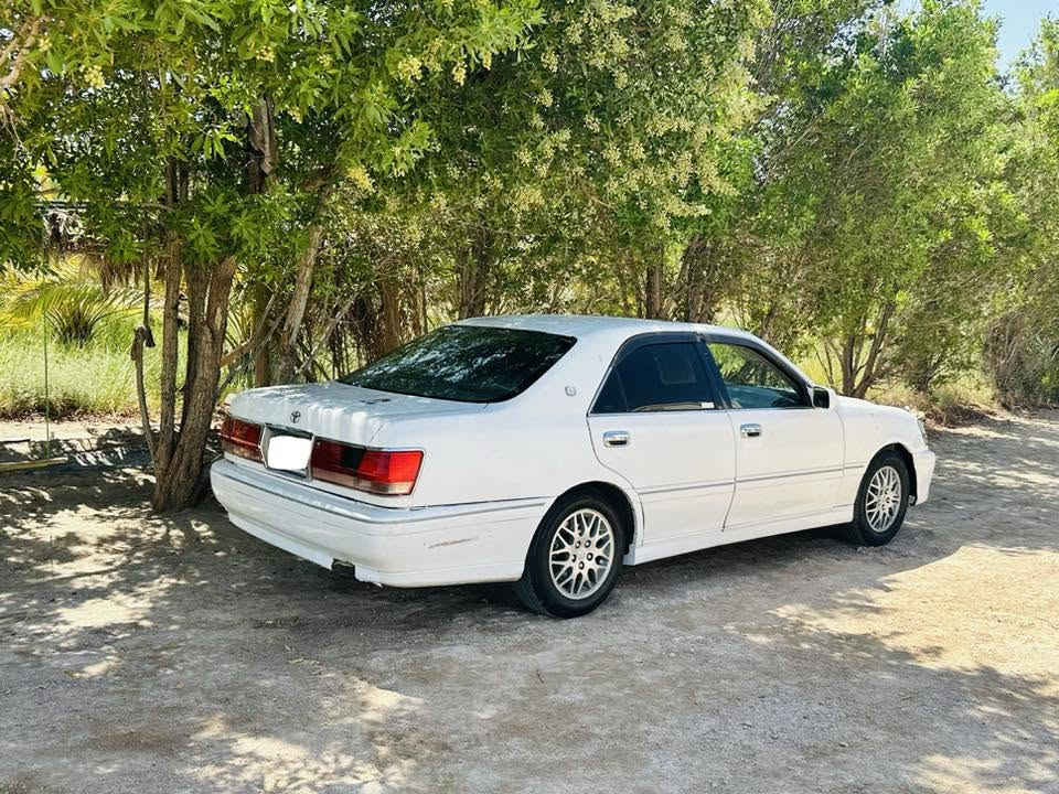 *********** ملكه 2002 متومه رقم جنوبي الماني سنويه 28 مكينه وكير ففتي بلكارتون 3 دكم سياره طخم تاير حداده كامله كهربائيات سعر 30 ورقه
