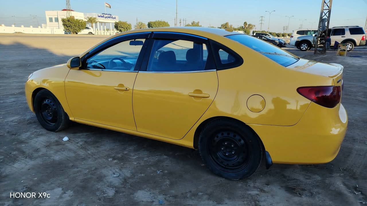 السلام عليكم
النتره 2008 رقم بغداد انكليزي بسمي مصفره هيئه وغرامات مكينه وكير حاويه السياره مصبوغه جديد فرن
تبريد ثلج حادثهه الجاملغ الخلفي فقط بدون تبديل السياره اليبل واحد كلهه بدون اي قطعه مبدله
السياره مال جناي ماشيه 183.حقيقي
الغودوشواصي جديد
العنوان بغداد
هاذ رقم صاحبهه ***********
السعر 97 وبيهه مجال بسيط
