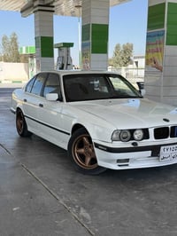 بي ام 530 مسكر V8 اصل  رقم اربيل بسمي موديل 94 اصل دبل ايرباك بجم عريض...