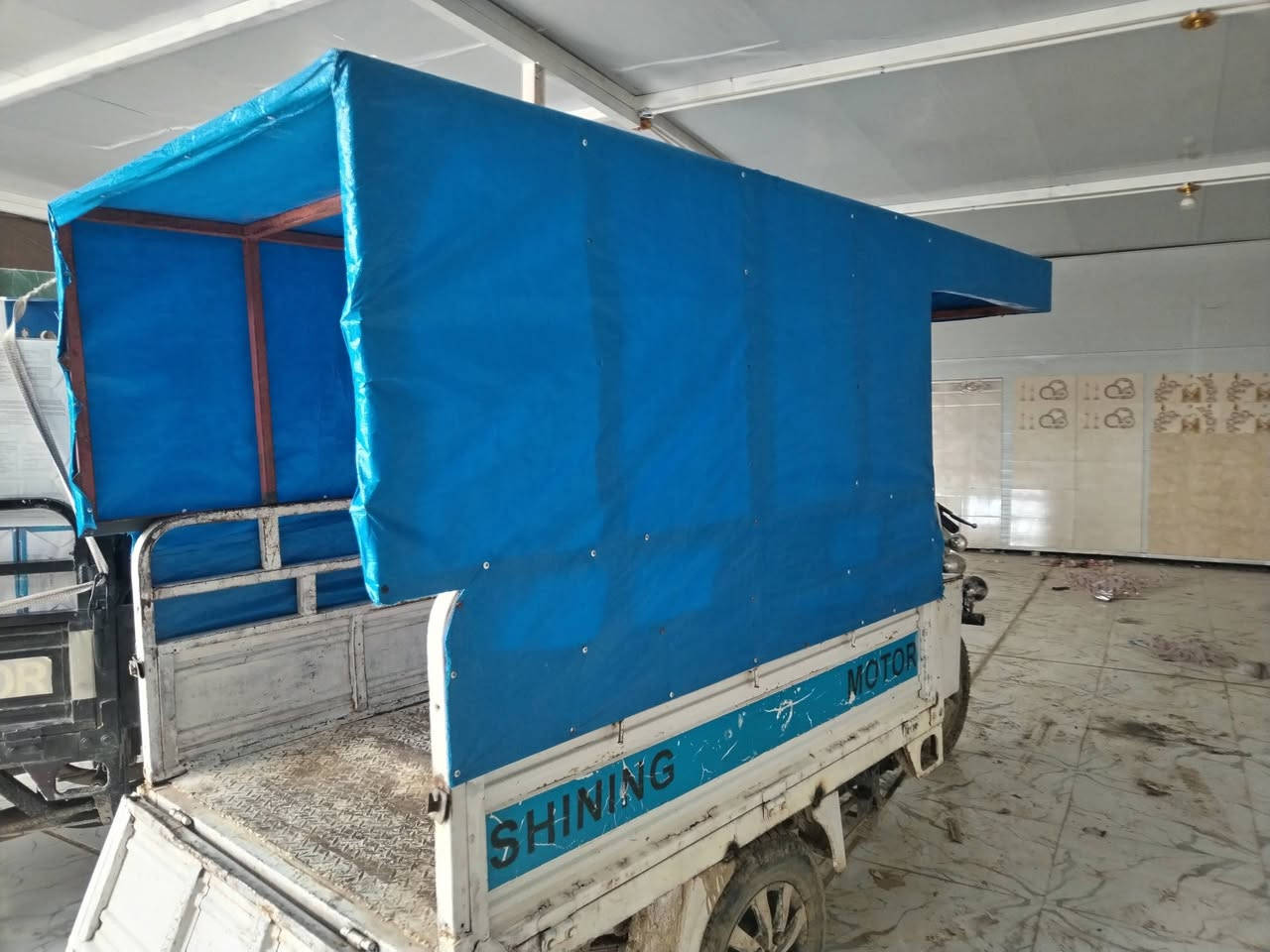 محجر ستوتة للبيع كامل مابيه اي نقص *********** مكاني ديالئ ناحية السلام
