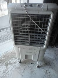 كنفيره لبيع شغاله 07811320915