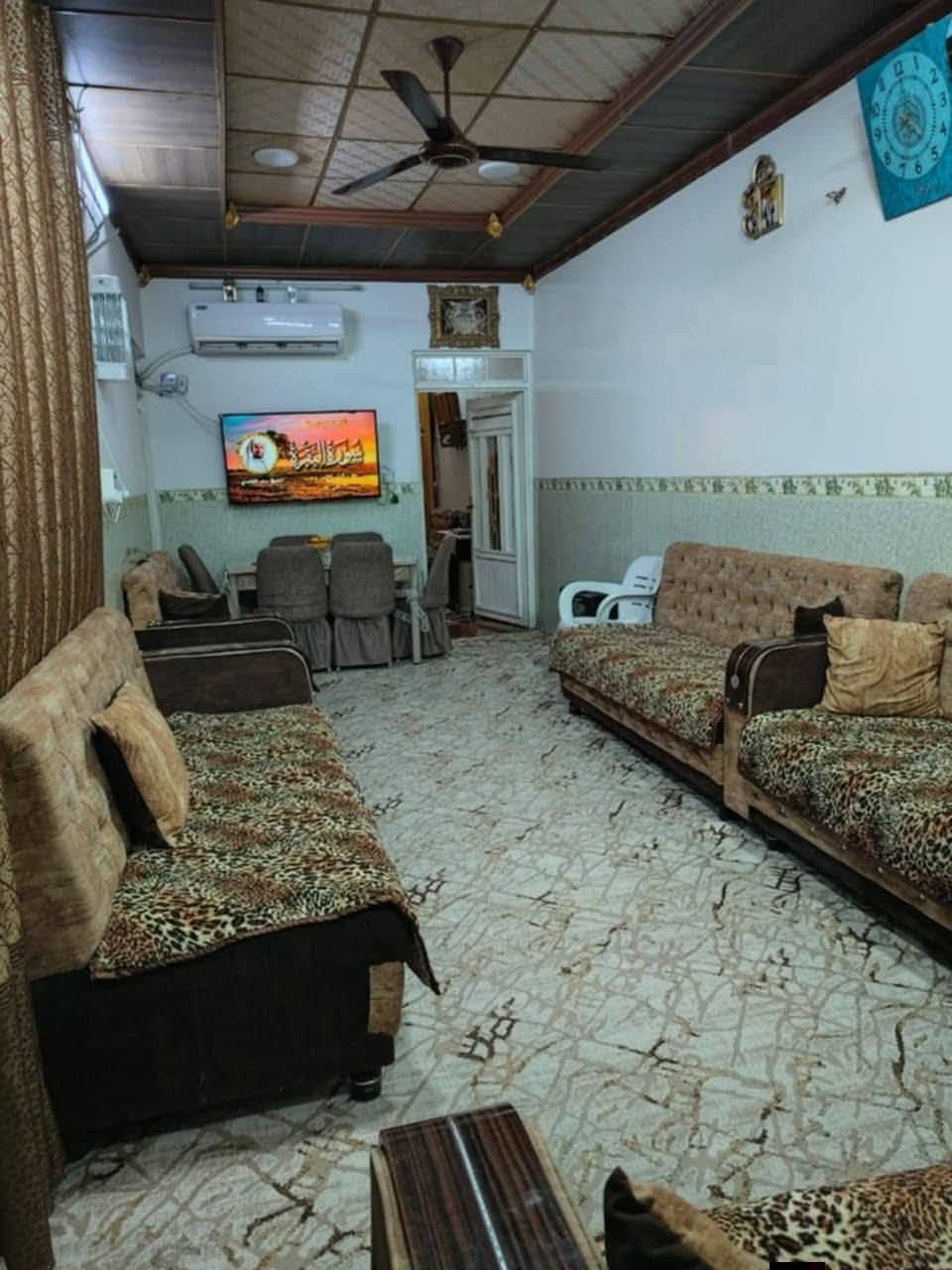 دار للبيع🏘
في حي الميثاق 👍
خلف مطعم قصر مينا🍽
مساحه 105👌
وجهه 5✅
طابقين☑️
اتجاه قبله 🕋
  3 غرف نوم‼️
هول استقبال🛑
  مطبخ🍽 صحيات 🚽
ملك صرف 📜
الدار بحاله جيده جدا💥
للستفسار الموصل 
#مكتب_مرجان_البحر 
عنوان المكتب 
#سايدبن_الميثاق_قرب_المجسر 
#مقابل_ماركت_النور__عماره__جاكيت___اوربي 
#***********اسيا_واتساب 
#***********كورك
#عقار #عقاري #عقاراتي #عقارتكم #فرصه #فرصتكم #فرص #مناسب #منزل #منازل #منزلي #من #كل #عاااجل #عاجل #دار  #داري #داركم
