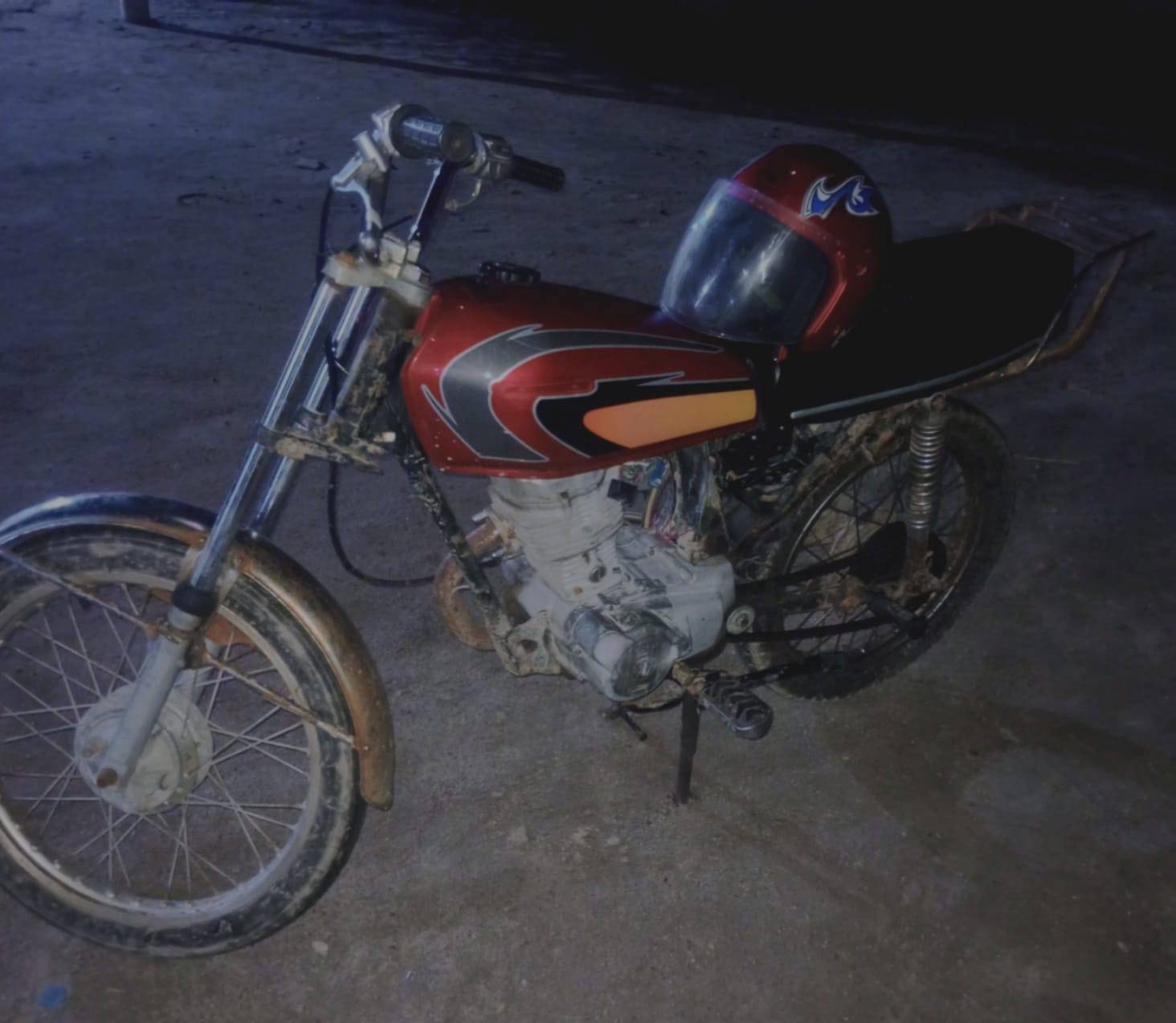 السلام عليكم اخوان دراجه اللبيع مانقصه اي شيء، يرادله بس غسل ادوات السعر 350 وبيه مجال قليل شراي يتصل على هذا الرقم *********** 📞📞 الي مو شراي لا يتصل رجاء اخوي
