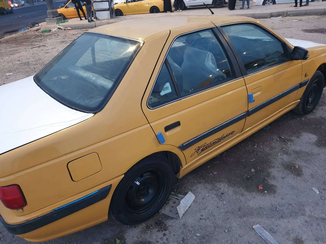 بيجو بارص 2015 رقم ميسان مكفوله فقط بنيد مرشوش+ تكحيل باقي محرك كير تبريد كفاله تخم تاير  سنويه٢٧ السعر 40 بيها مجال لشراي مكان العماره ***********
