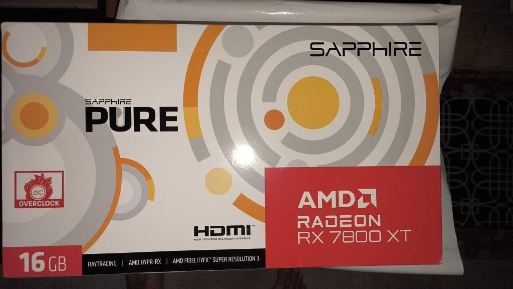 حاسبة العاب و تصاميم للبيع 
Cpu : Ryzen 5 7600 +  cooling stock
Gpu : Sapphire pure RX 7800 XT WHITE 
MB : gigabyte B650 aorus elite AM5 
RAM : Tforce 32GB DDR5 6000mhz 
Hard : msi spatium m.2 1T 
Psu : segotep 850W gold 
Case : Alexander RGB 6fan 
Monitor: Xiaomi 27" 2k 165hz 
Mouse keyboard speaker : gamdias RGB 
كل الكوارتين موجودة 
مكاني بصرة زبير
***********
السعر ٢ مليون و ١٠٠ الزبير, البصرة
