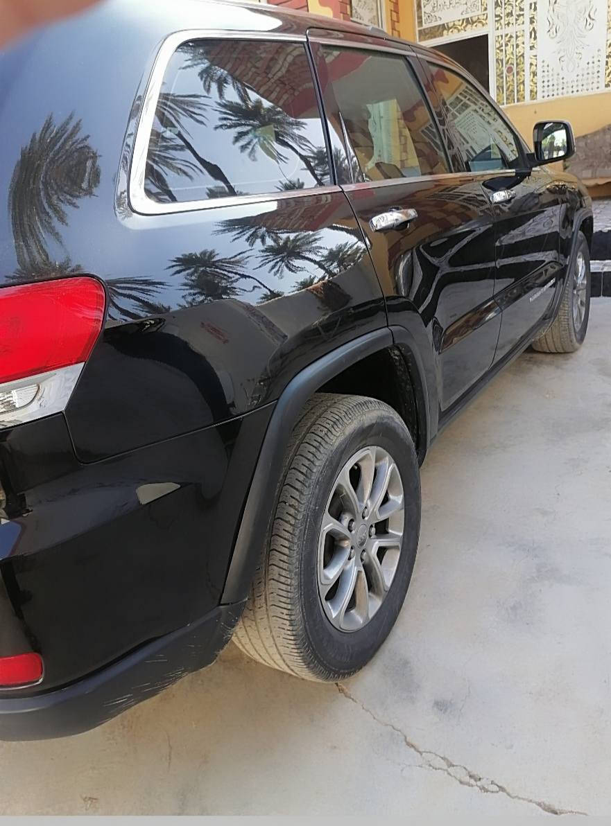 للبيع سياره جيب شيروكي 2015
رقم سليمانيه وارد امريكي بيها صبغ جاملغ جهة السايق
الباقي كله كفاله بيع او مراوس حسب القناعه
المكان ديالئ بلدروز ***********
