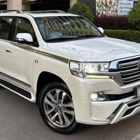 تويتا لاندكروز 2016 VXR سيارة بل باكيت ماشية 115 ألف كيلو فقط ملاحظة: ...