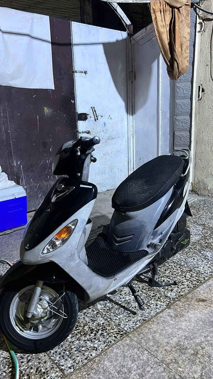 سلام عليكم ماكس منغولي للبيع الدراجه وصلها موجود ودبل سويج وكلها مختمه مكفوله من مكينه ودبلات وشاصي وكهربائيات وكفرات وبريكات يعني برغي ماناقصها  شرط بل الحقيقه لعابه والله الملاح البيها اقوه من الصور عنواني كربلاء ***********
