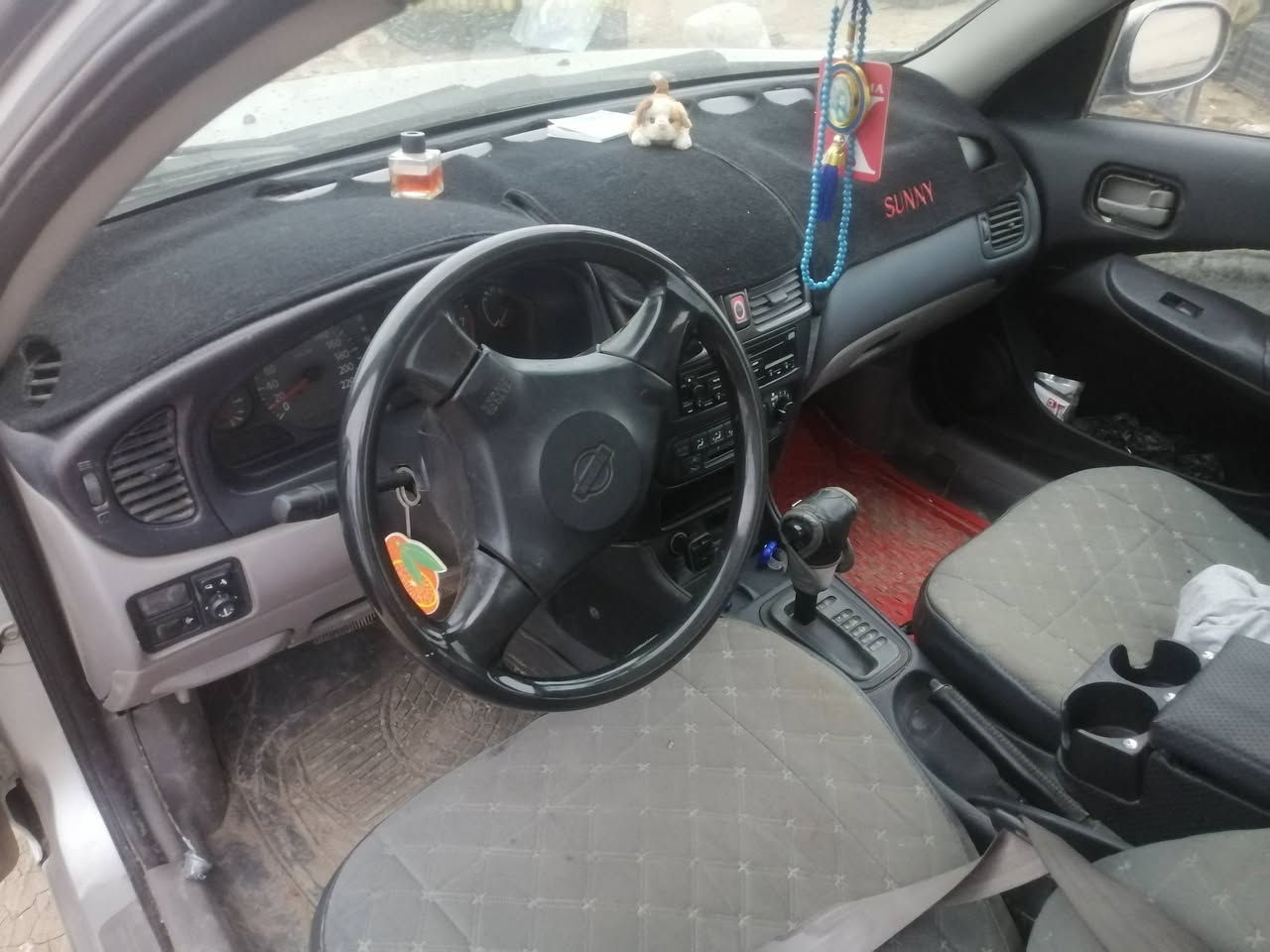 للبيع السعر ٥٨ وبيه مجال 👉 نيسان سني ٢٠٠٠ مكينه ١٦٠٠ كير اوتو رقم بغداد انكليزي جديده كلش مكفوله من ضربه وصبغ بيه بس جراد مكان بابل محاويل ***********
