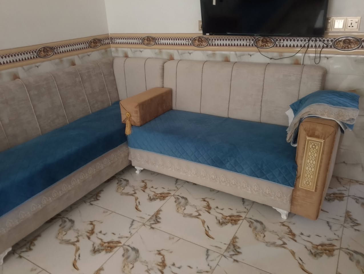 السلام عليكم 
تخم للبيع جديد تسكام 
مكاني مسيب حي المعلمين 
***********
