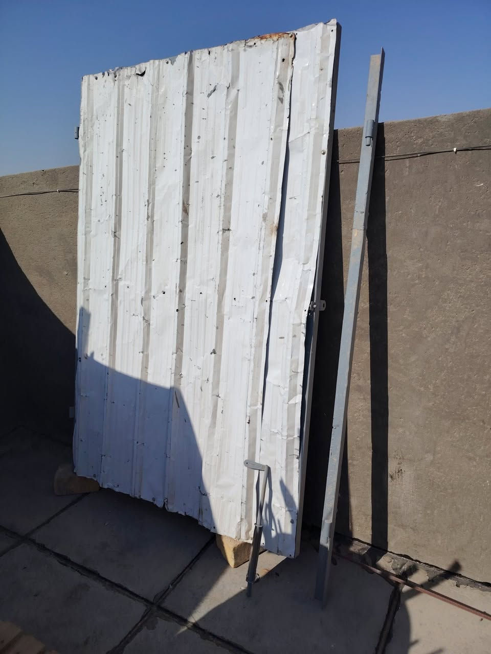 باب ينفع لهياكل البناء والمخازن وكراجات السيارات كامل وجاهز مصبوغ ونظيف المكان السماوه المركز


**إذا كنت صاحب هذا الإعلان وتريد حذفه لأي سبب، رجاءا أرسل رسالة إلى الدعم الفني**