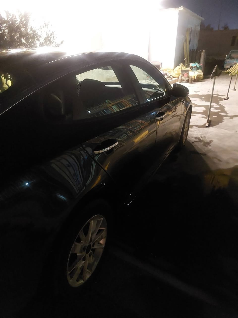 كيا اوبتما ٢٠١٨ ماشيه ٧٥الف محرك ٢٤٠٠ وارد امريكي الجاملغ الايسر والنيد صبغ السعر ١٢٠ وبيه مجال ***********
