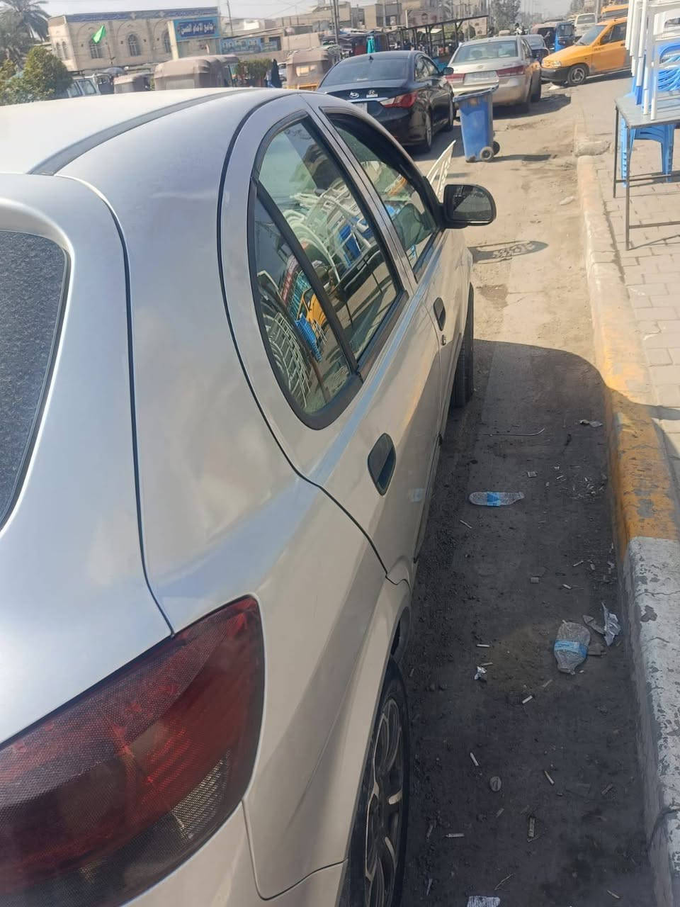 السلام عليكم رمضان كريم طيبة موديل 2015 اج بارك جان بيها جراد من صبغة حزام كير ومحرك وتبريد مقفول صدر جديد وغرفة جديدة جام خلفي امامي كهرباء بلاد ويل كب حجم 14. رقم بغداد دولي باسمي معروضة ب45 ورقة بيها مجال للاستفسار رقم هاتف *********** بغداد شعب شارع الصحة
