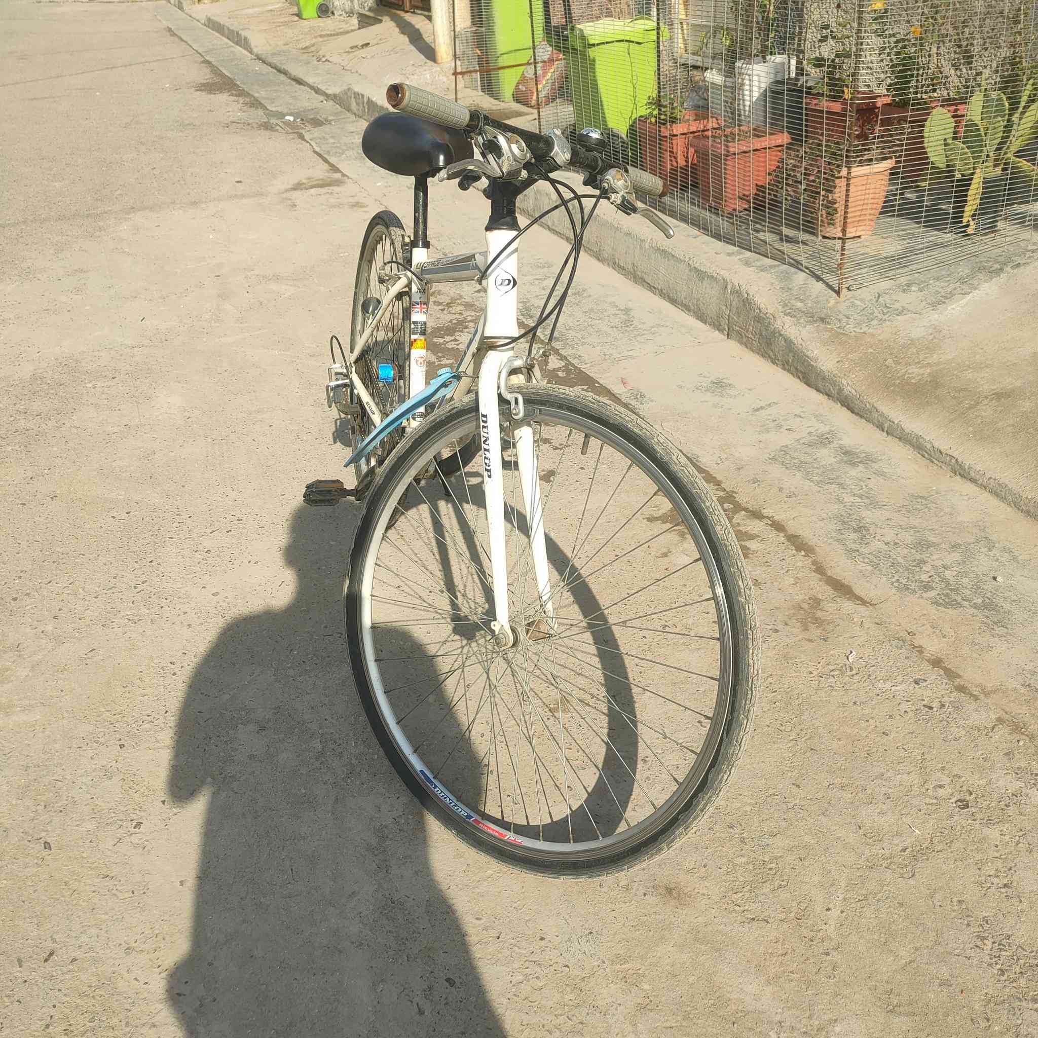 سلام عليكم بيسكل سي سبعميه جديد للبيع ***********
